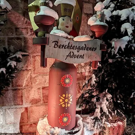 Neues Ruhiges Apartment, Bergblick, Stellplatz * Bischofswiesen