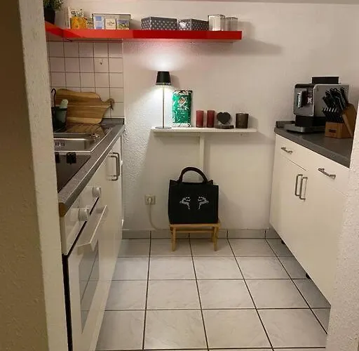 Neues Ruhiges Apartment, Bergblick, Stellplatz Daire Bischofswiesen