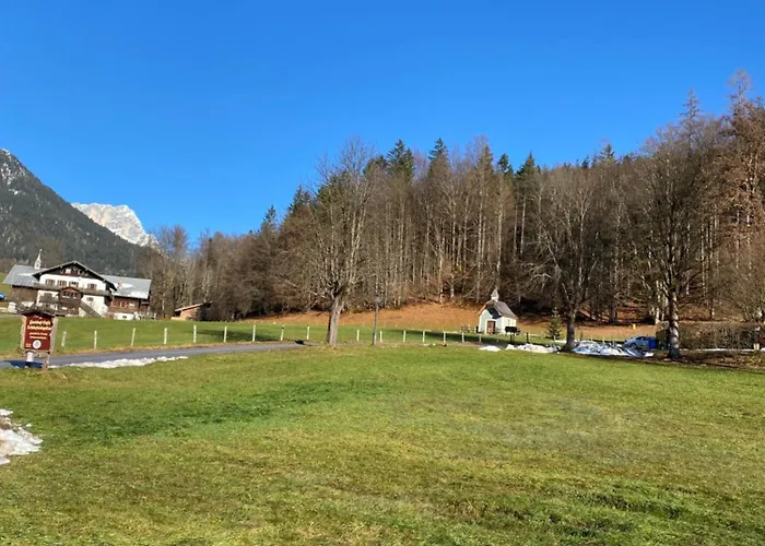 Daire Neues Ruhiges Apartment, Bergblick, Stellplatz *