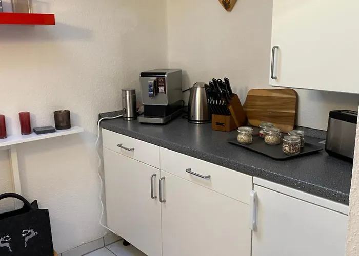 Neues Ruhiges Apartment, Bergblick, Stellplatz Appartamento *