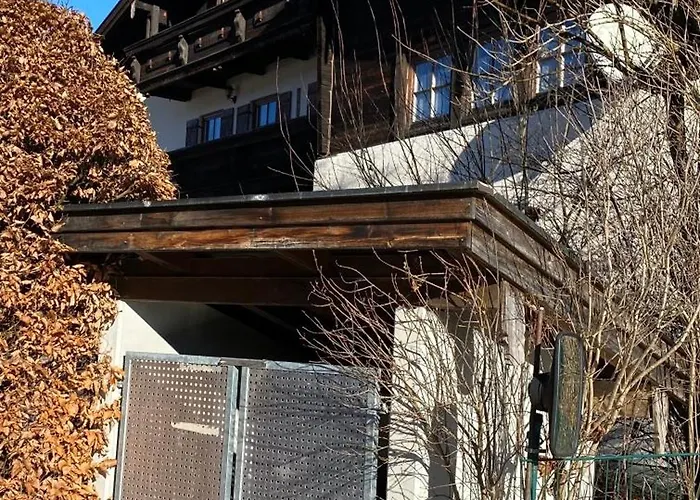 Neues Ruhiges Apartment, Bergblick, Stellplatz Bischofswiesen